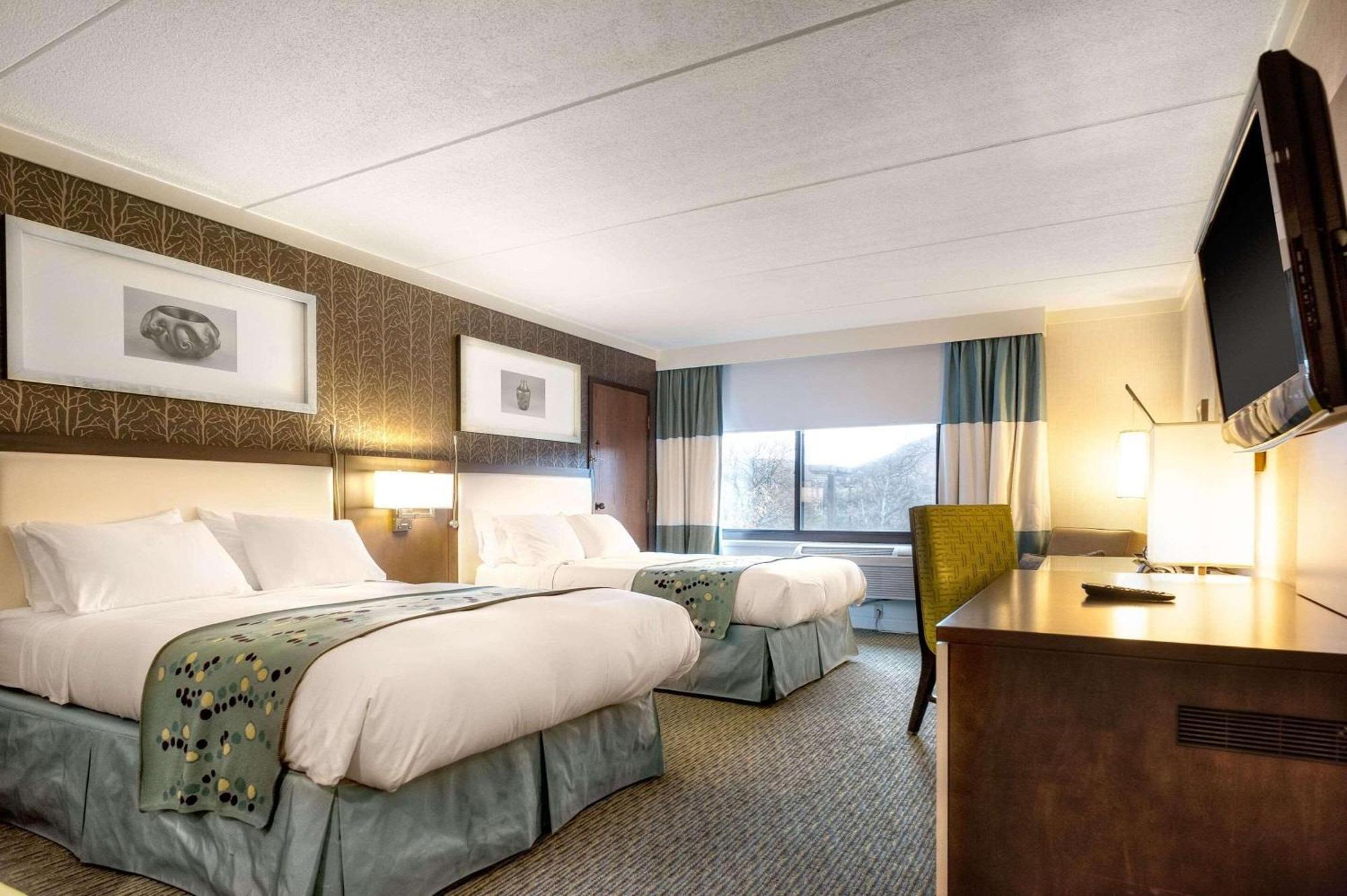 Radisson Hotel Corning Exterior foto